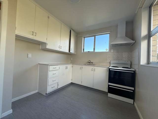 1/6 Arran Crescent Woolston_3