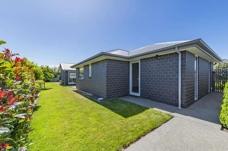 49 Tobollie Drive Rolleston_30