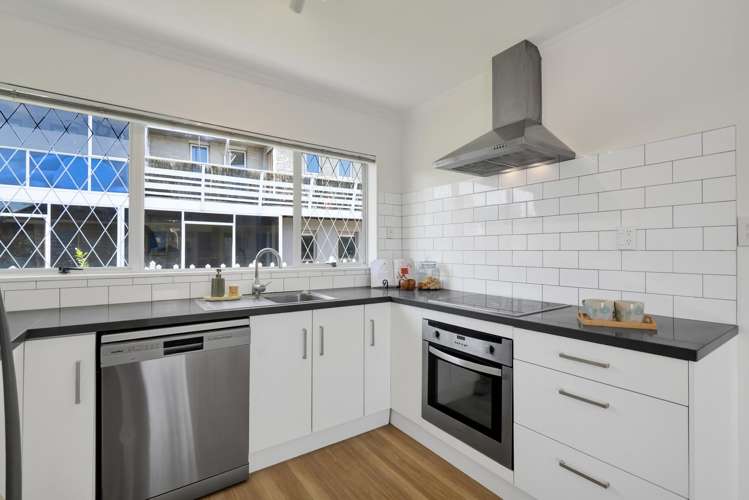 51 Cumberland Street Merrilands_7