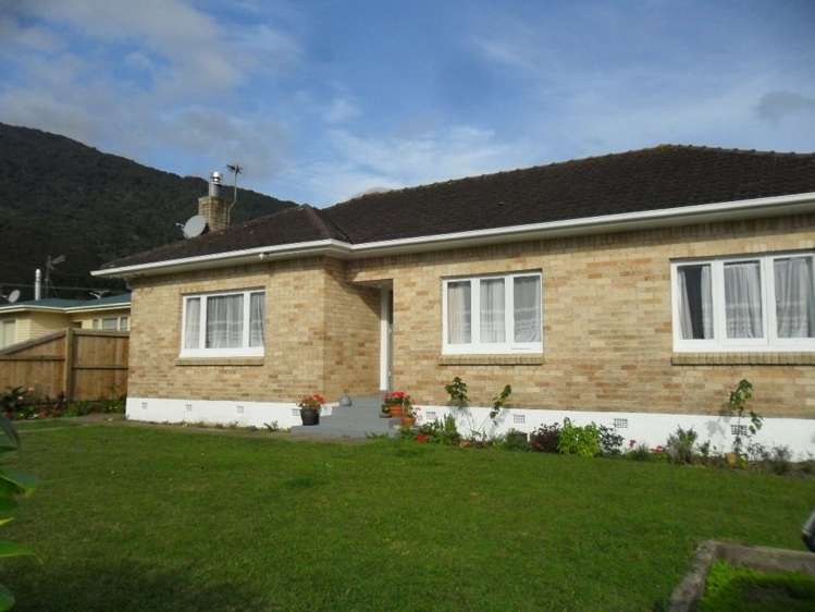 19 Henton Street Te Aroha_9