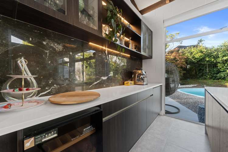 23 Gordon Avenue Forrest Hill_11