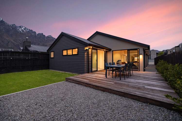 5 Cheviot Street, Hanley's Farm Jacks Point_38