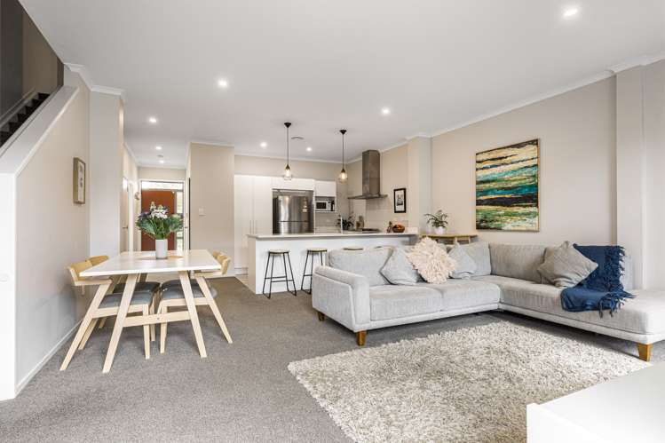 120 Hobsonville Point Road Hobsonville_1