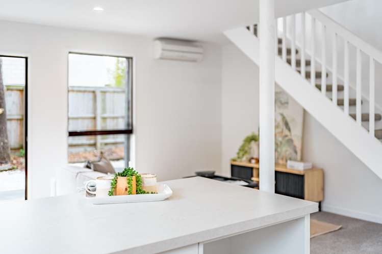 4/16 Derby Street Saint Albans_9