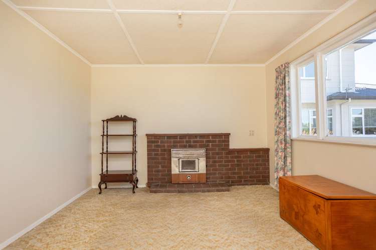 41 Christian Street Dannevirke_10