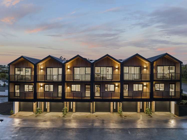 1/47 Taipari Road Te Atatu Peninsula_15