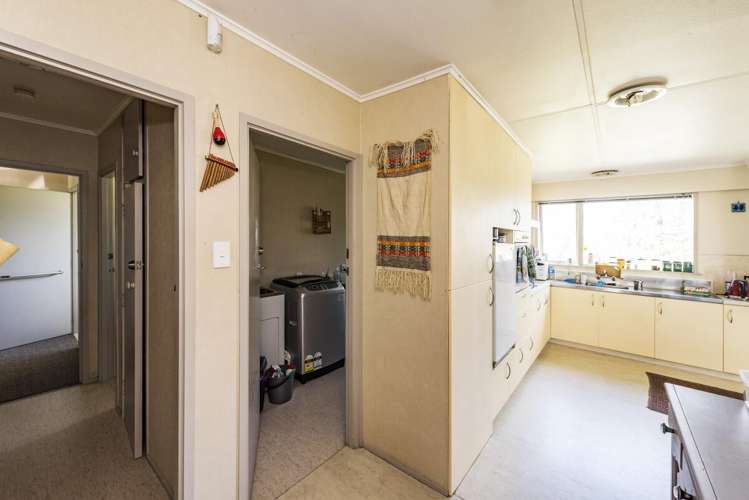 367-369 Main Road Kumeu_7