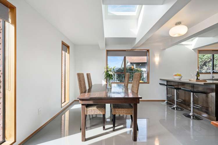 3 Seneca Place_5