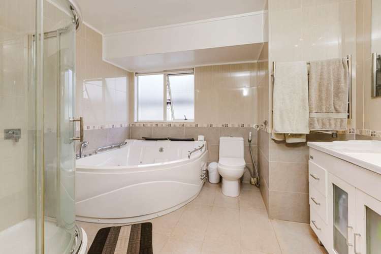 1/7 Nakhle Place Manurewa_11