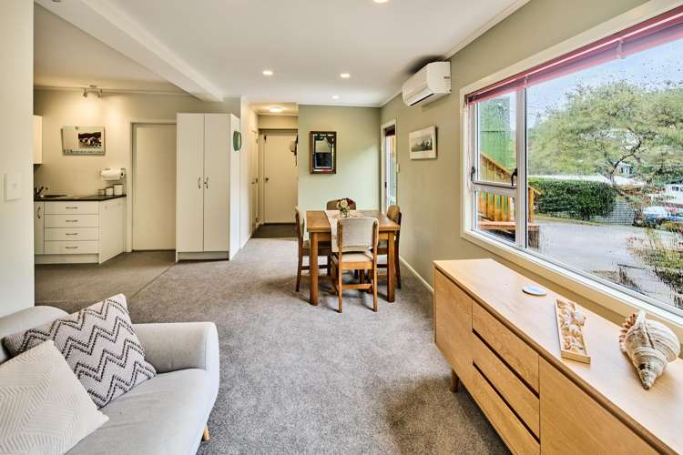 55 Chester Road Tawa_13