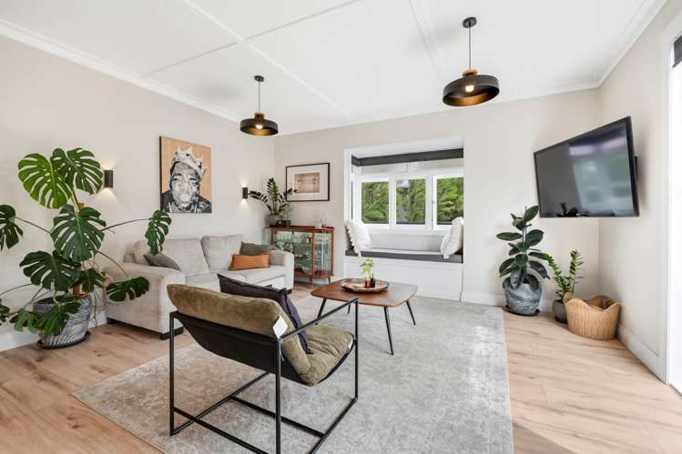 49a Parakai Avenue Helensville_8