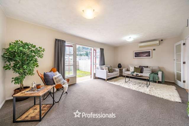 98 Wood Street Wainuiomata_1