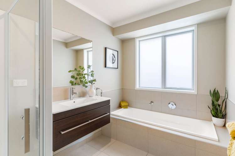 1096e Awhitu Road Pollok_16