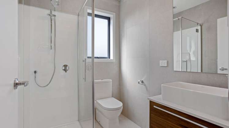 15b Marine Garden Crescent Beachlands_5