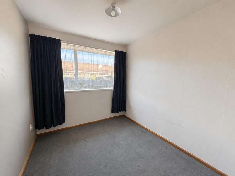 2/25 Edgeware Road St Albans_6