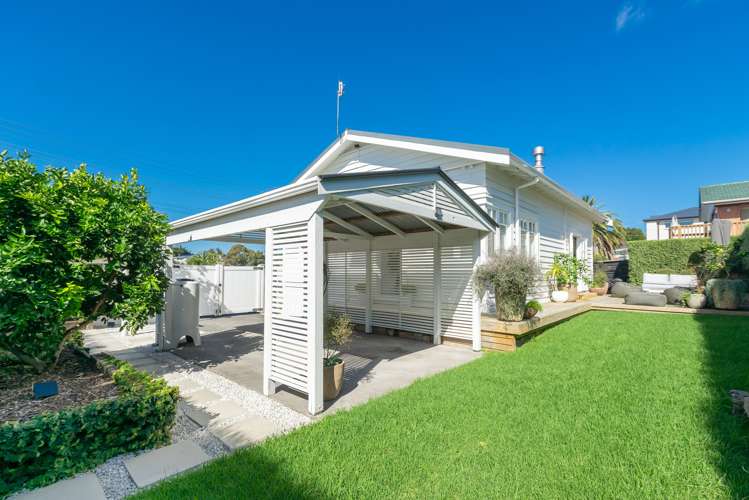 28 Kelwyn Road Kelston_12