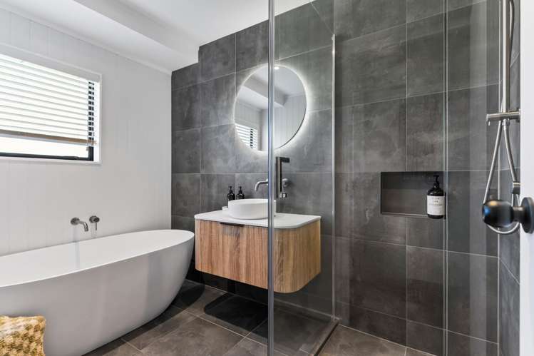 1/24 Golf Road New Lynn_15