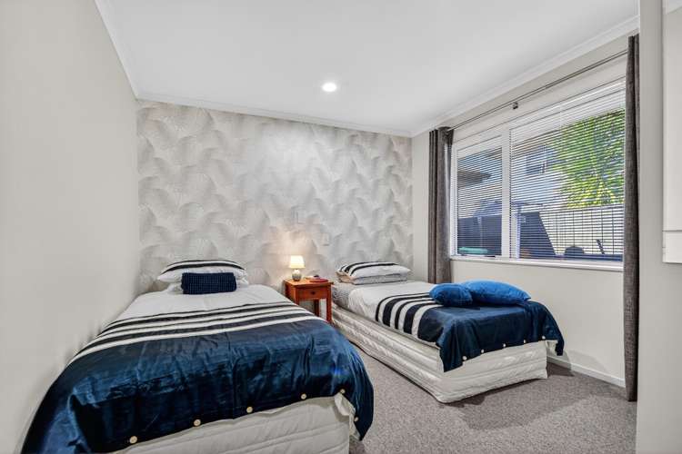 21 Merlin Close Huntington_11