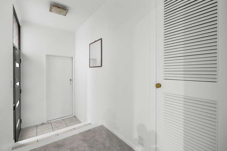 1/17 Rosier Road Glen Eden_21