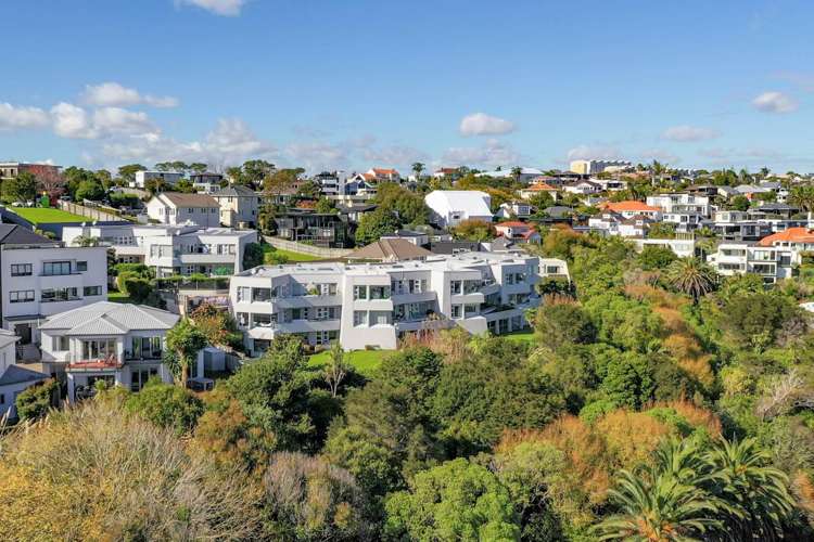 11/18 Takitimu Street Orakei_18