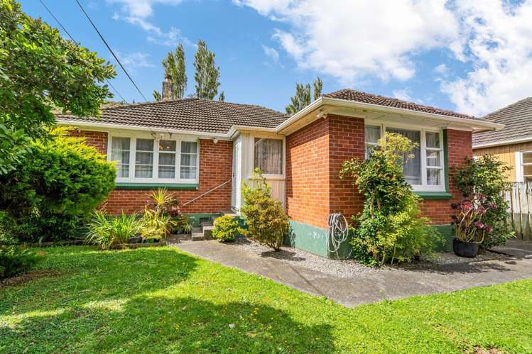 54 Petherick Street Taita_1