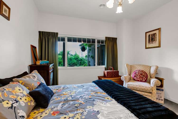 26 Shelter Grove Frankleigh Park_20