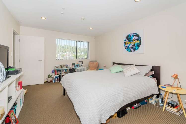 4/75 Tamahere Drive Glenfield_11