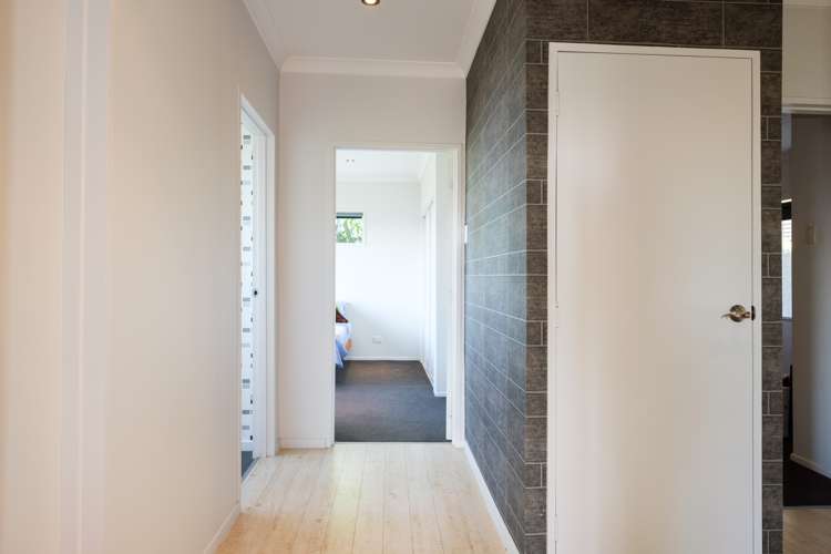 13 Forfar Street Clyde Hill_10