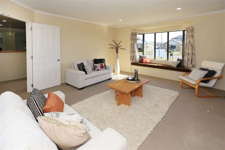 12 Stratford Place Huntington_5