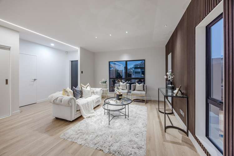 2/60 Reelick Ave_5