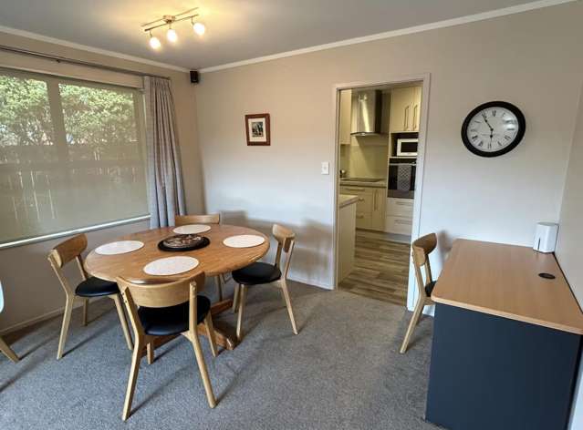 25 Galloway Crescent Farm Cove_1