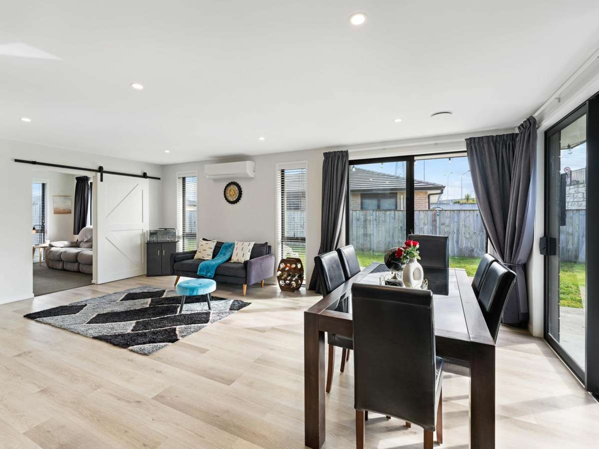 25 Dumas Place_1