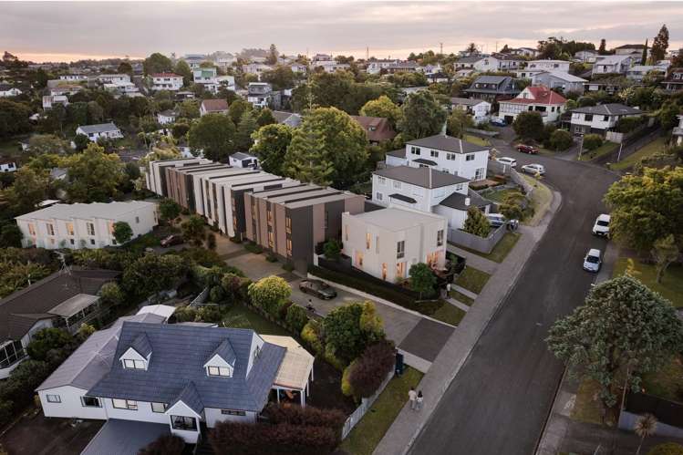 5/8 Tableau Place Totara Vale_7
