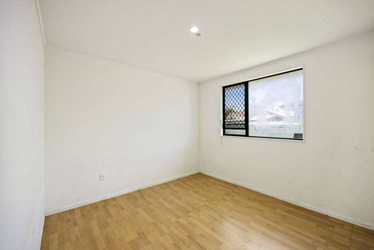 2/3 Pembrook Street Papakura_15