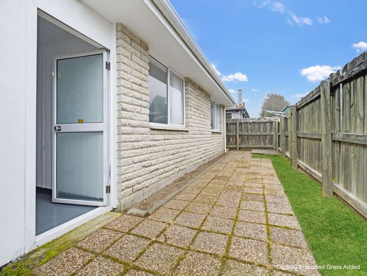 35B Seddon Street Glenholme_21