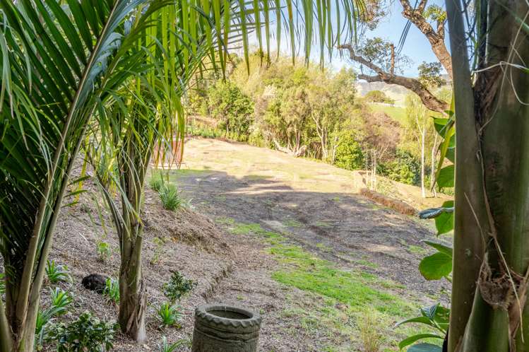 5 Monarch Drive Robinsons Bay_13