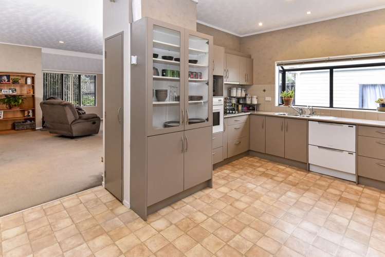 7 Chrisarda Place Red Hill_1