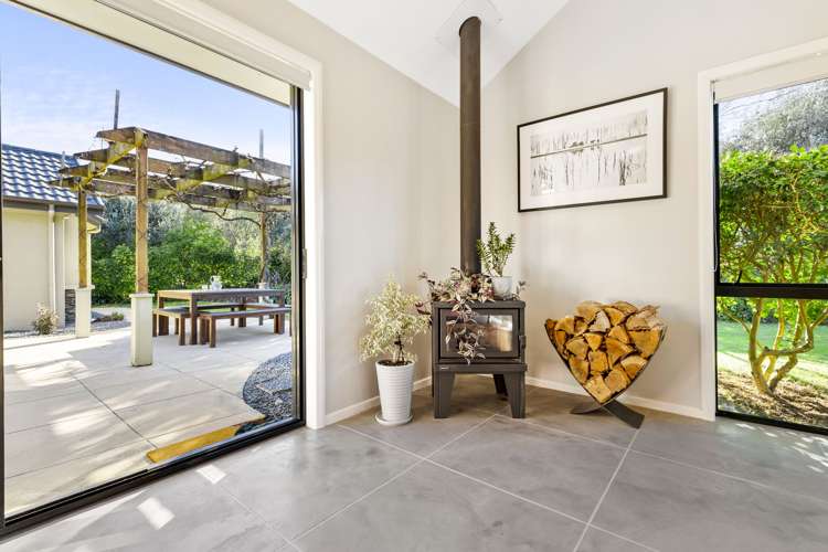 9 Solan Drive Waimauku_5