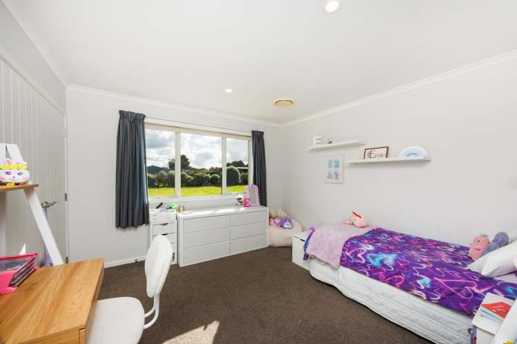 106 Reid Line East Aorangi_18