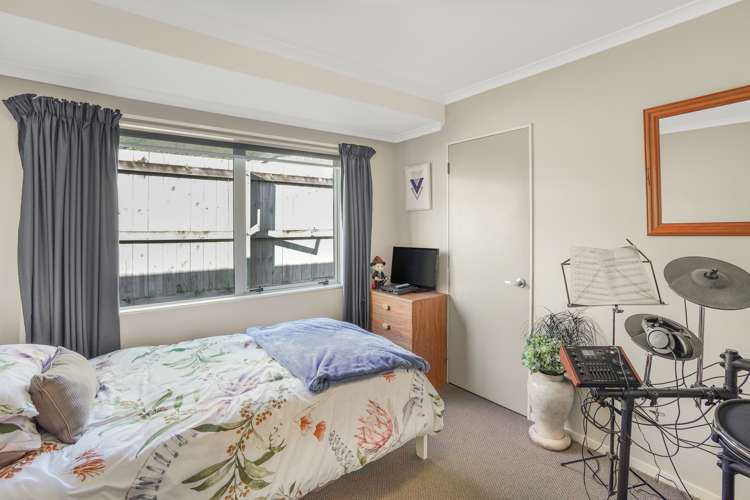 9 Ashburn Road Wainuiomata_14