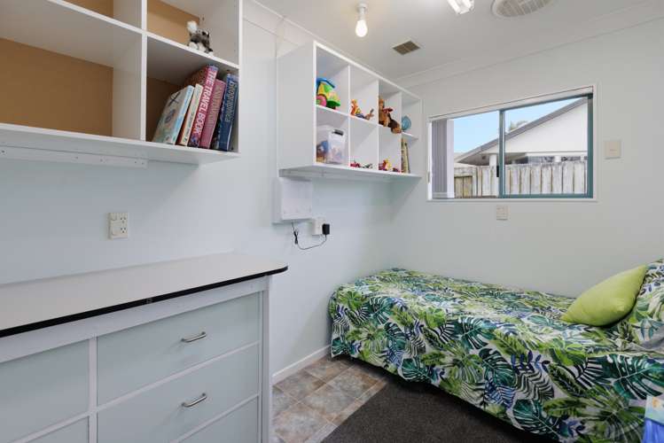 4 Burnt Oak Drive Pyes Pa_14