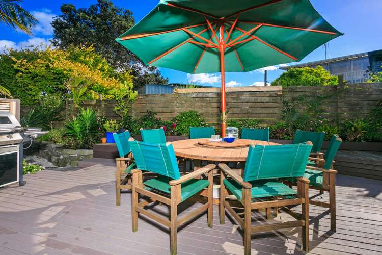 3 Stott Avenue Birkdale_9