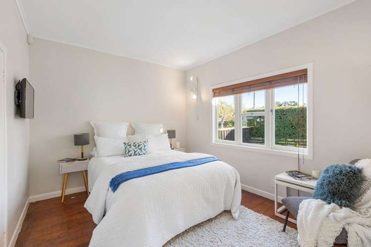 11 Luplau Crescent Cockle Bay_12