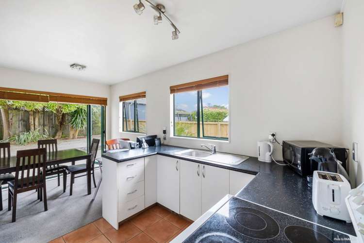 2/123 Grey Street Onehunga_7