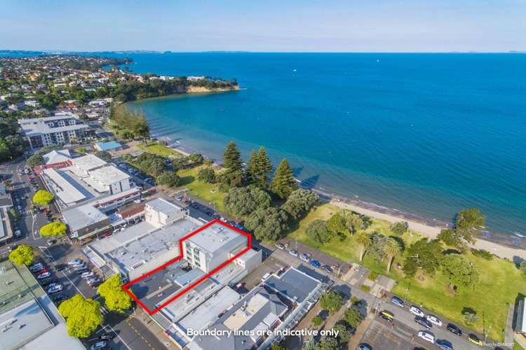 6/16 Beach Front Lane Browns Bay_19