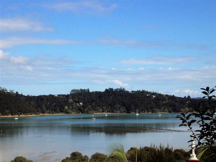 11 Toi Track Russell_7