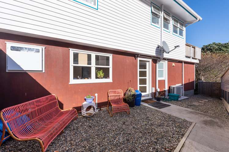 52 Melrose Road Island Bay_16