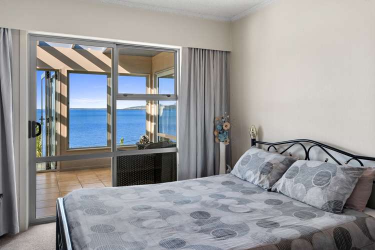 100 Beach Road Onerahi_6