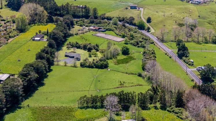 19 Valley Road Waitoki_25