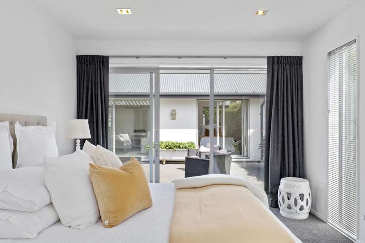 5 Millpond Place Parklands_18